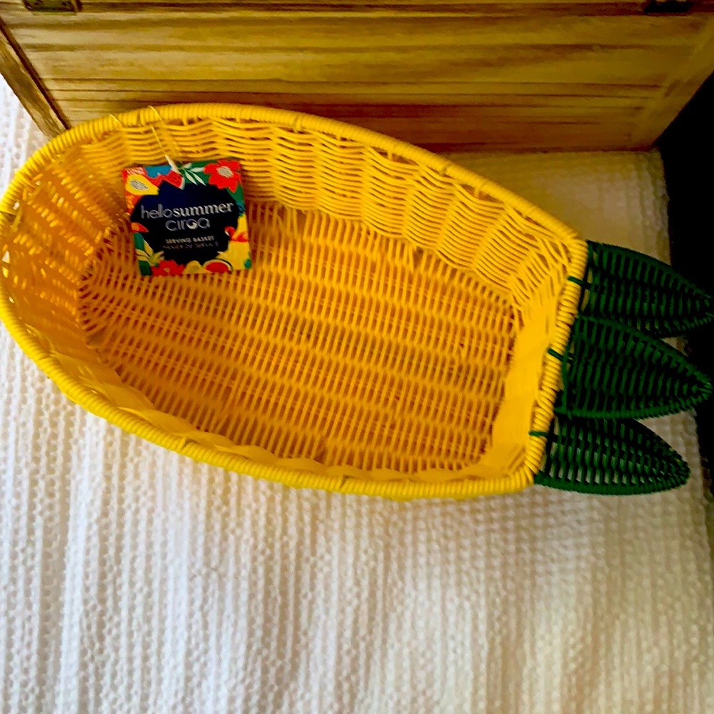 Pineapple yellow basket Hello Summer ciroa NEW